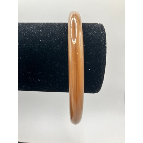 Taiwan Warm Beige Agate Bangle 3 Inch Around Bracelet! - Picture 2 of 9